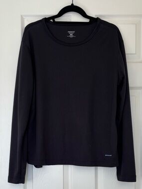 Patagonia Capilene Base Layer Long Sleeve Crewneck Shirt